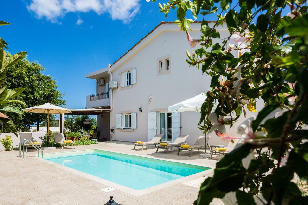 Carpe Diem-Luxury Villa With Private Pool Agia Paraskevi  Dış mekan fotoğraf